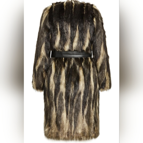 City Chic Women's Plus Size Coat - 70s Diva - Picture 3 of 11